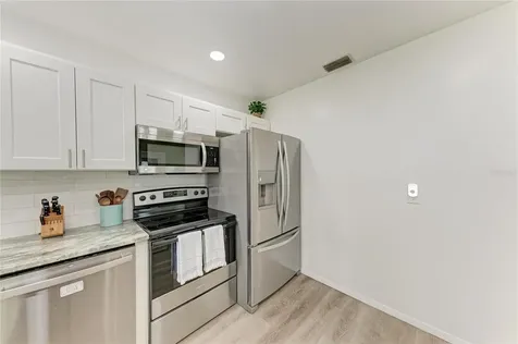 2811 33rd Avenue W Bradenton FL 34205