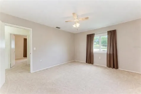 2811 33rd Avenue W Bradenton FL 34205