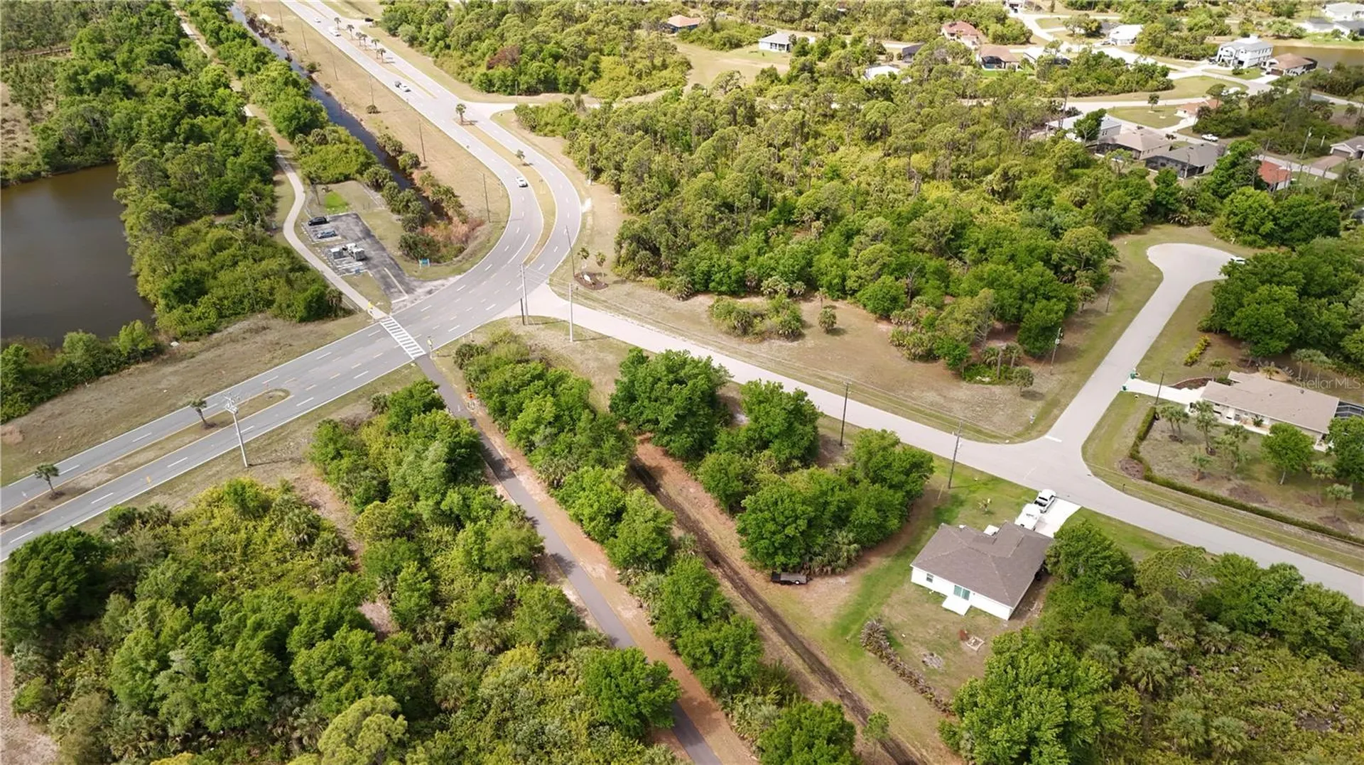 103 Antilla Drive Rotonda West FL 33947