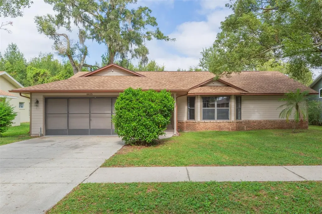 6625 Foxmoor Drive Zephyrhills FL 33542