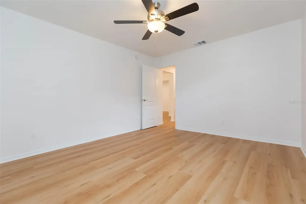 6625 Foxmoor Drive Zephyrhills FL 33542