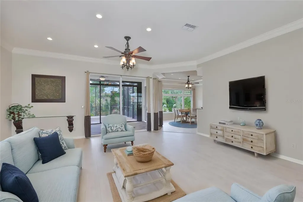 1107 Opal Lane Sun City Center FL 33573