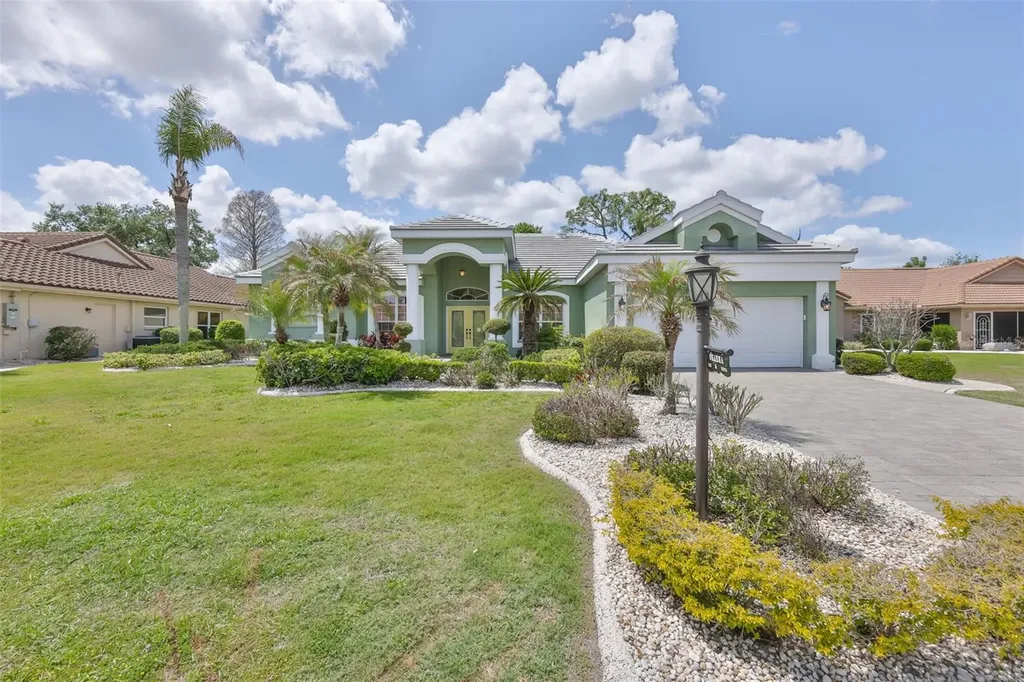 1107 Opal Lane Sun City Center FL 33573