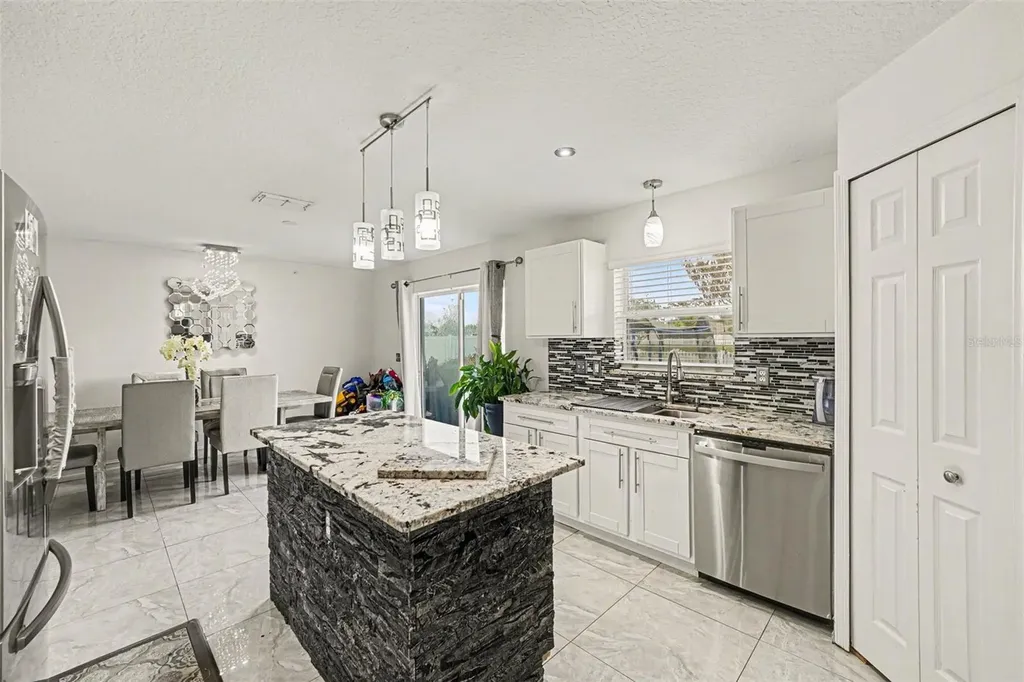 5684 Sycamore Canyon Drive Kissimmee FL 34758