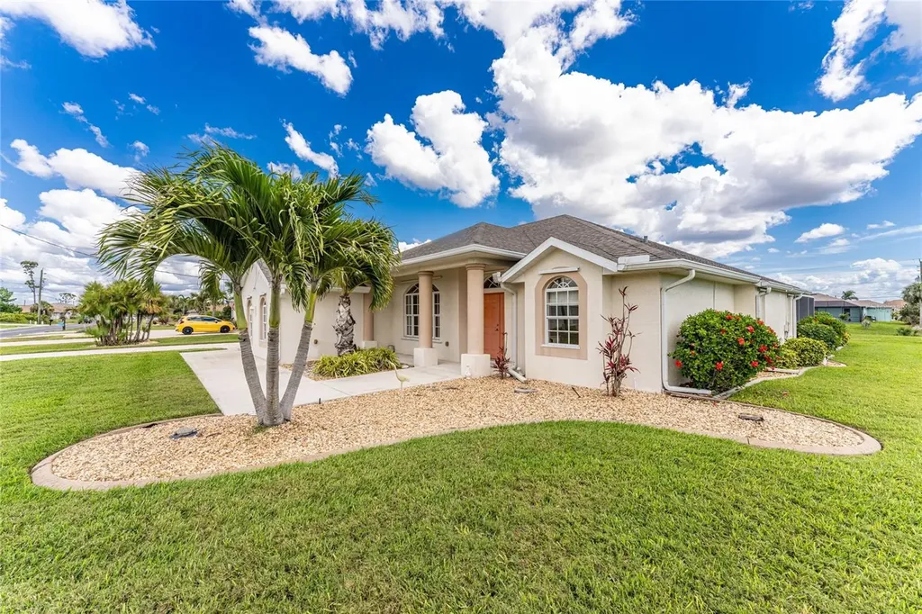 438 Boundary Boulevard Rotonda West FL 33947