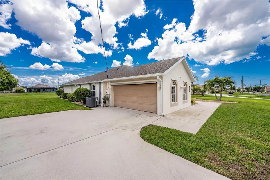 438 Boundary Boulevard Rotonda West FL 33947