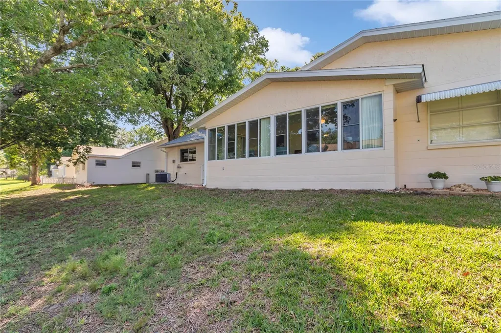 8787 SW 90th Lane Ocala FL 34481