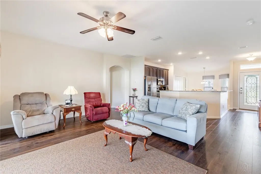 27118 Roanoke Drive Leesburg FL 34748