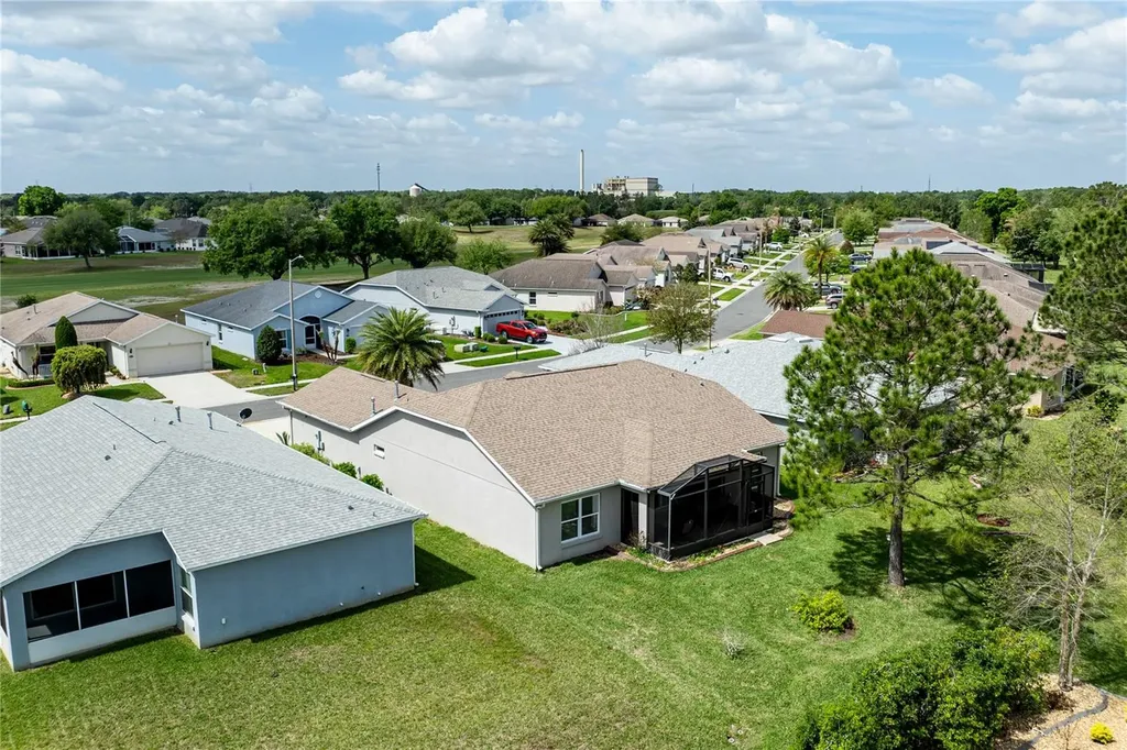 27118 Roanoke Drive Leesburg FL 34748