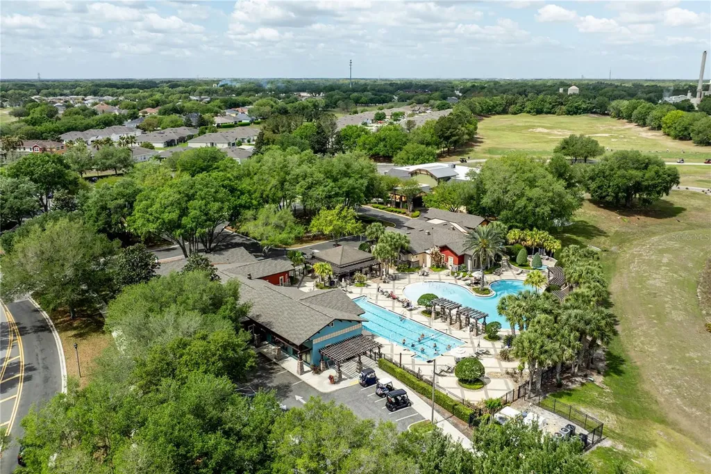 27118 Roanoke Drive Leesburg FL 34748