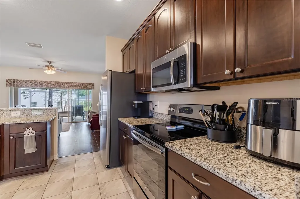 27118 Roanoke Drive Leesburg FL 34748