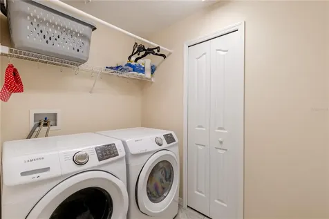27118 Roanoke Drive Leesburg FL 34748