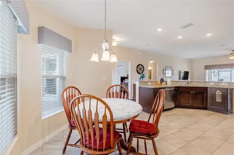 27118 Roanoke Drive Leesburg FL 34748