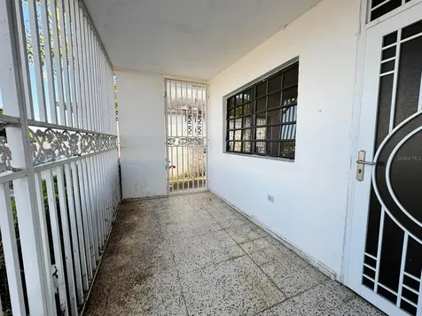 A Calle Bayamon PR 00957