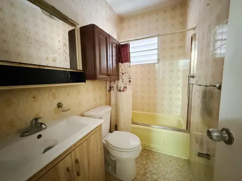 A Calle Bayamon PR 00957