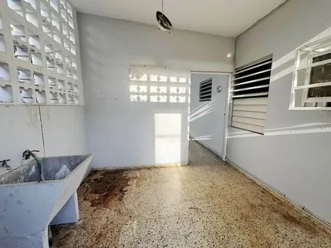 A Calle Bayamon PR 00957