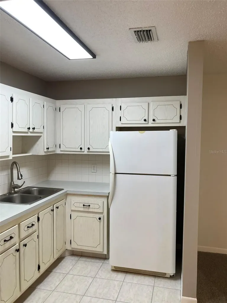 5530 80th Street N St Petersburg FL 33709