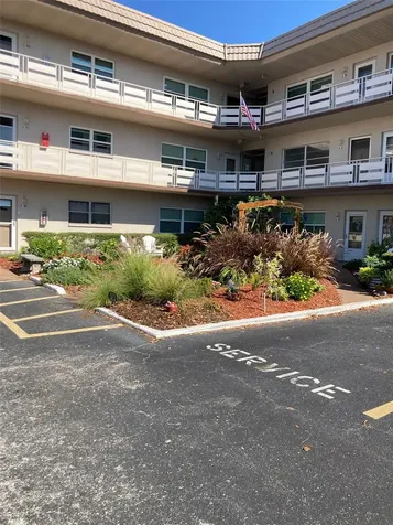 5530 80th Street N St Petersburg FL 33709