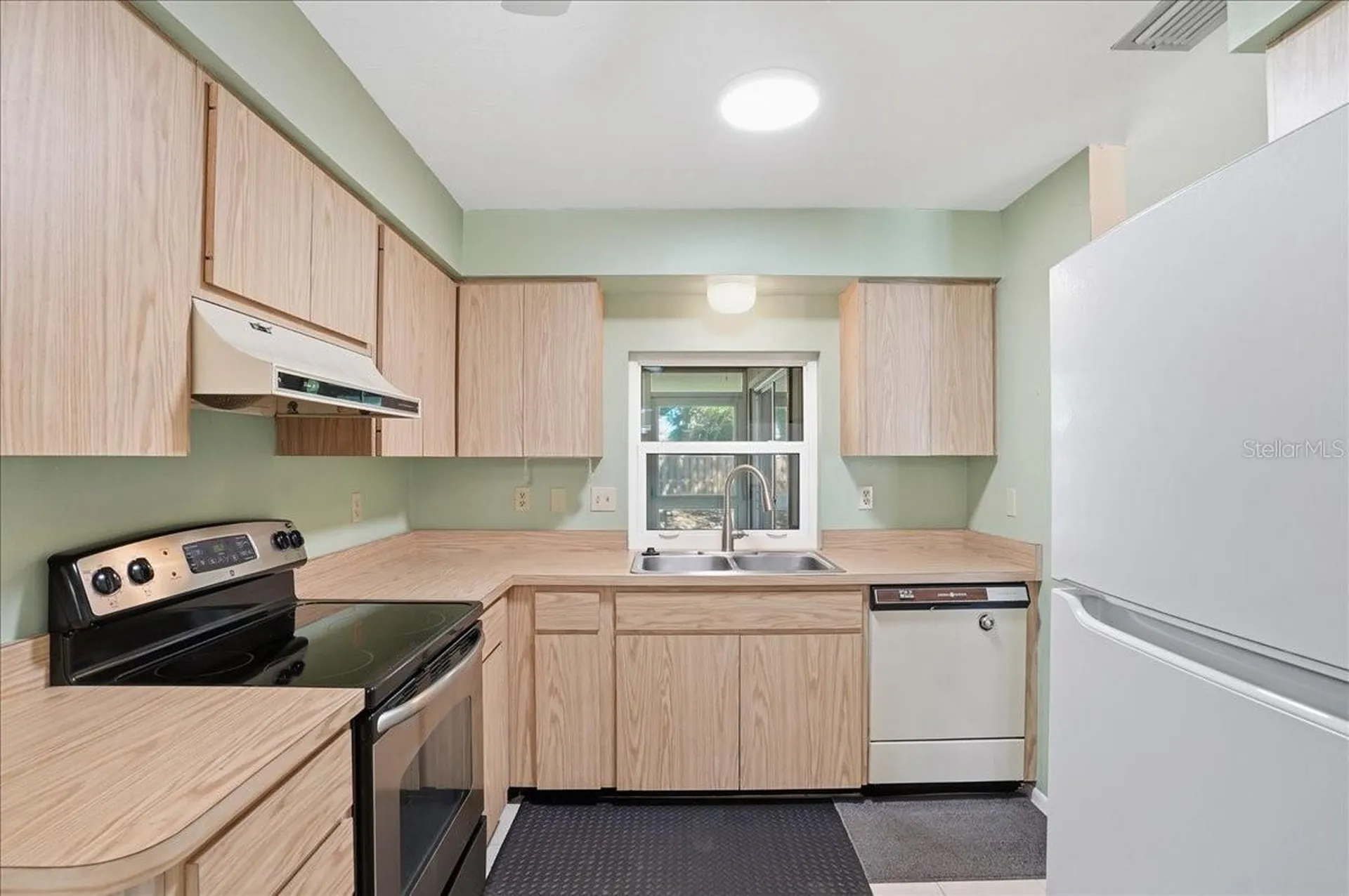 3759 Collins Street Sarasota FL 34232