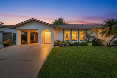 3759 Collins Street Sarasota FL 34232
