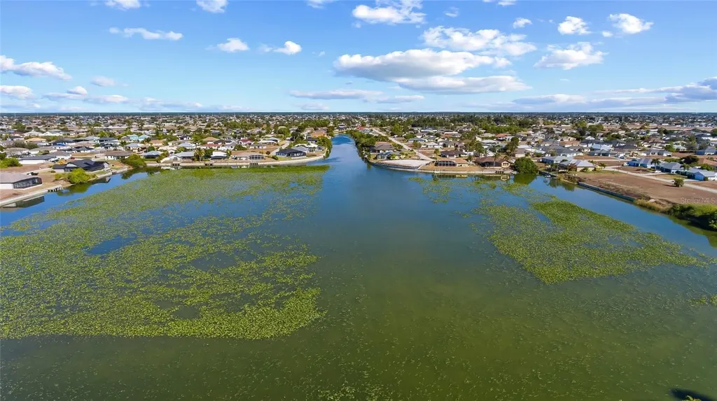 704 NW 9th Street Cape Coral FL 33993
