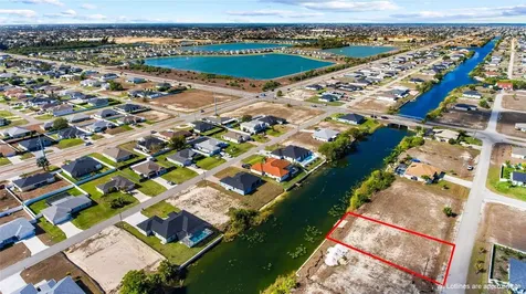 704 NW 9th Street Cape Coral FL 33993