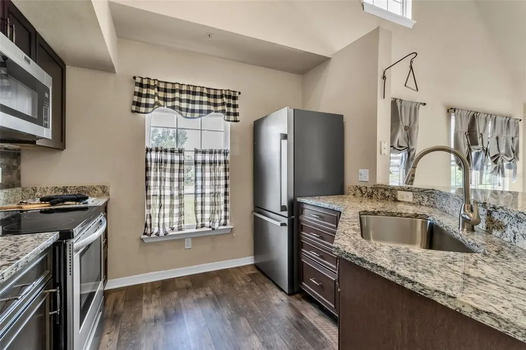 5511 Rosehill Road Sarasota FL 34233