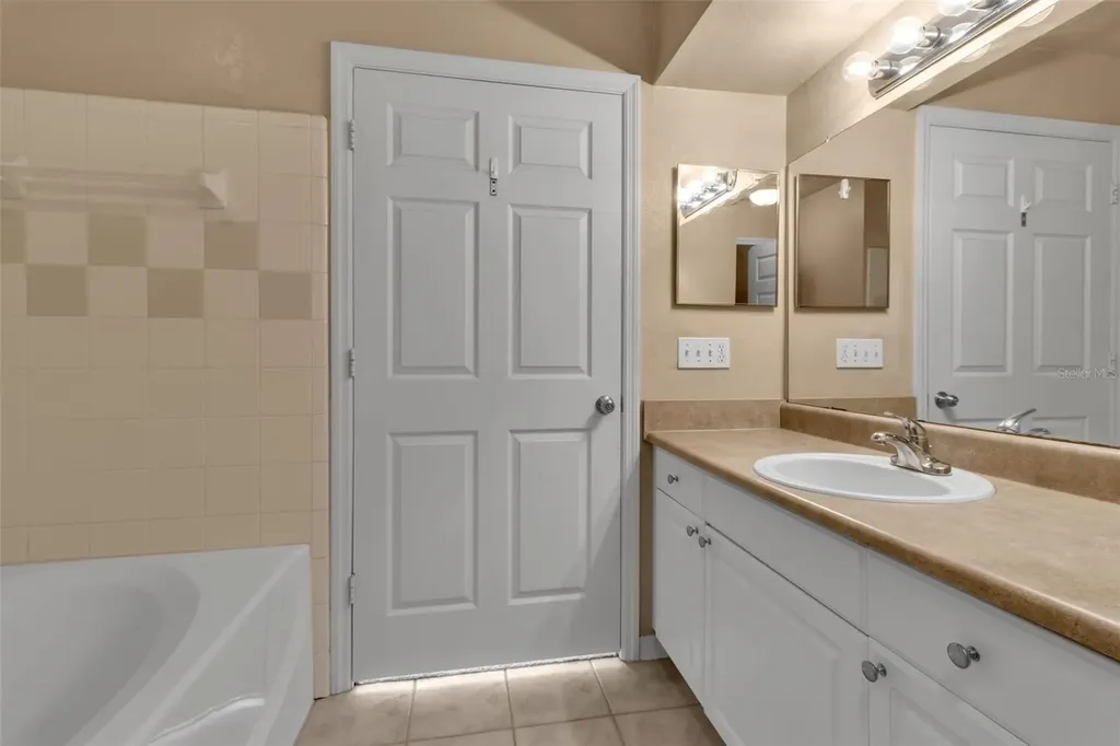 5511 Rosehill Road Sarasota FL 34233