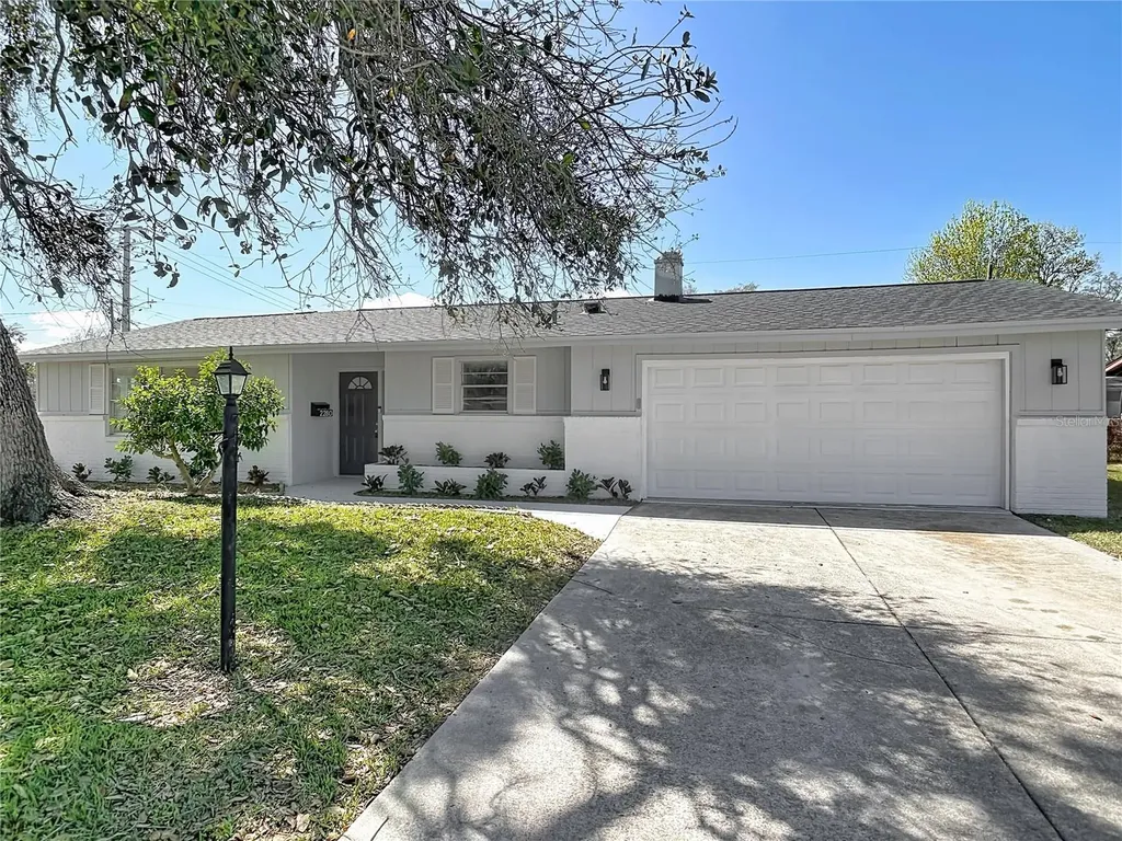 2280 Green Street Daytona Beach FL 32119