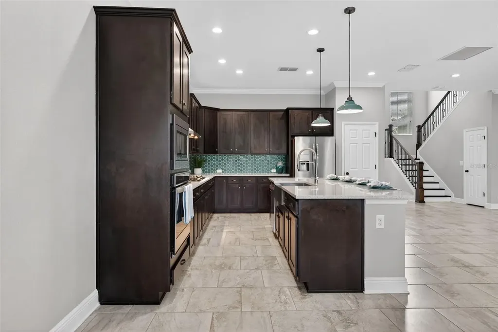 6312 Heirloom Place Apollo Beach FL 33572
