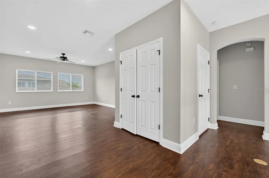 6312 Heirloom Place Apollo Beach FL 33572