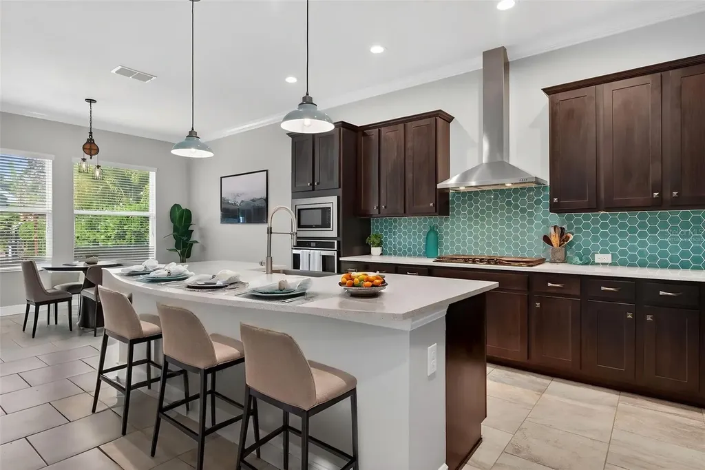 6312 Heirloom Place Apollo Beach FL 33572