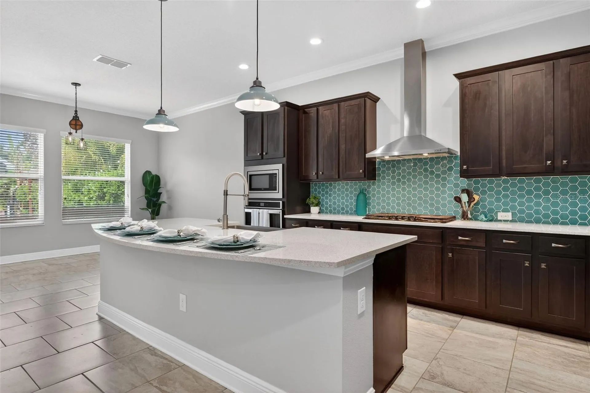 6312 Heirloom Place Apollo Beach FL 33572