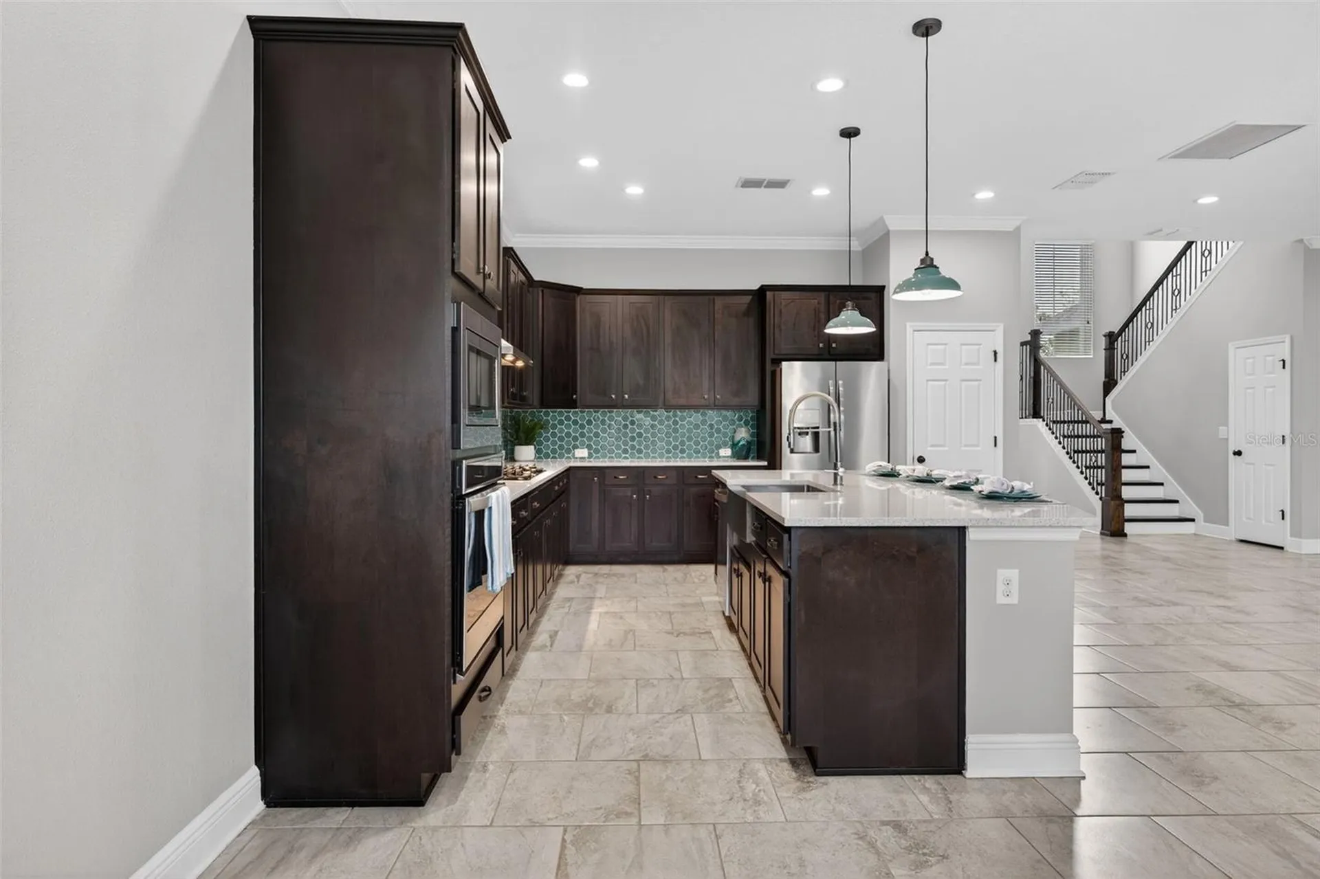 6312 Heirloom Place Apollo Beach FL 33572