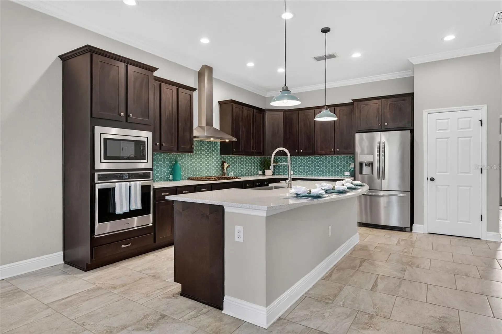 6312 Heirloom Place Apollo Beach FL 33572