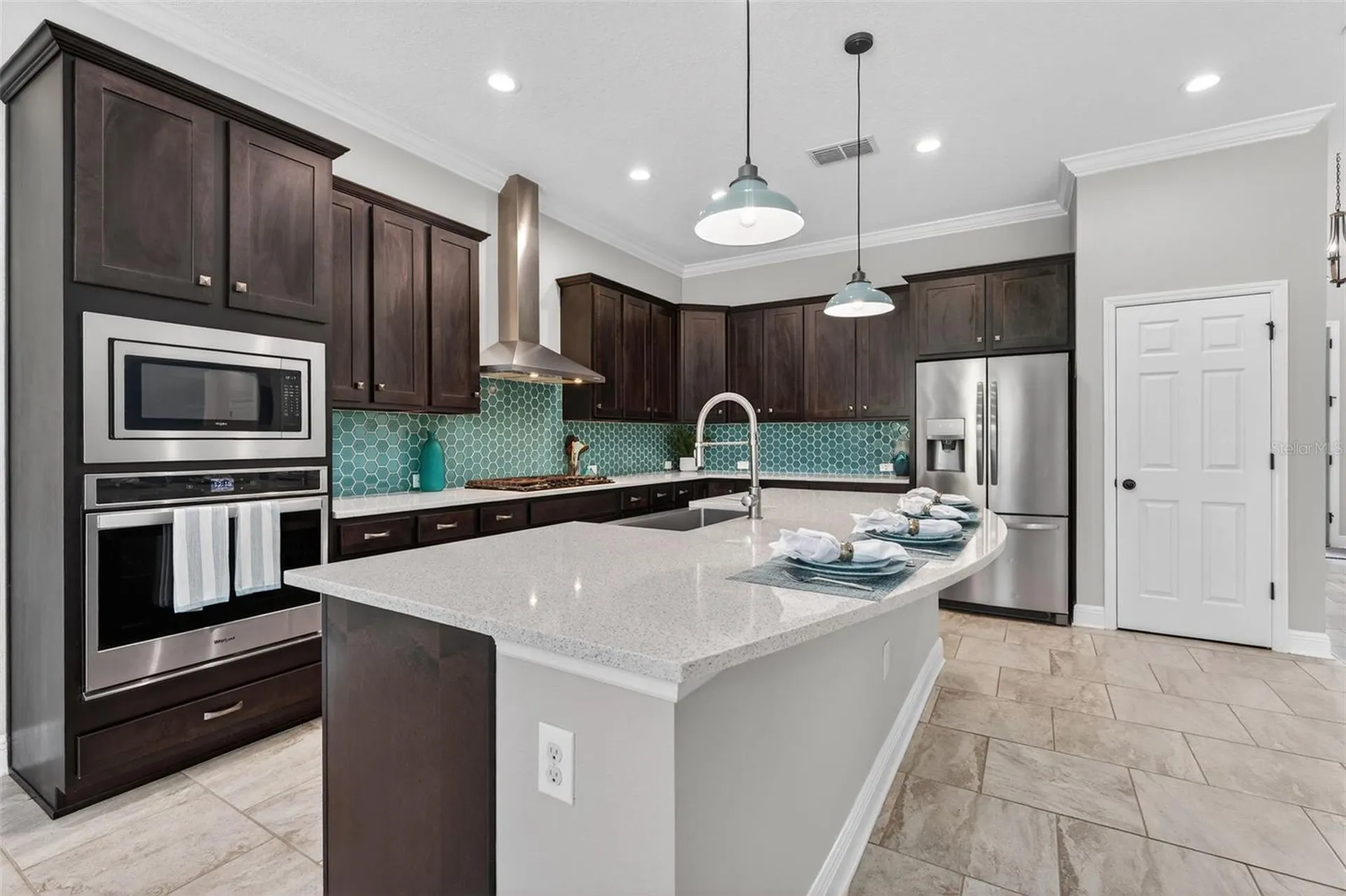 6312 Heirloom Place Apollo Beach FL 33572