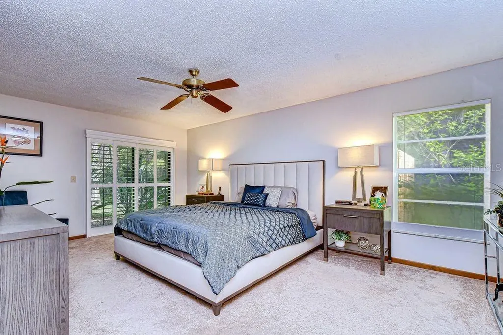 16704 Vallely Drive Tampa FL 33618