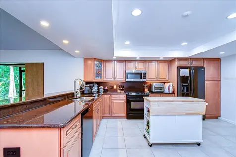 16704 Vallely Drive Tampa FL 33618