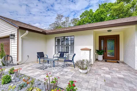 16704 Vallely Drive Tampa FL 33618