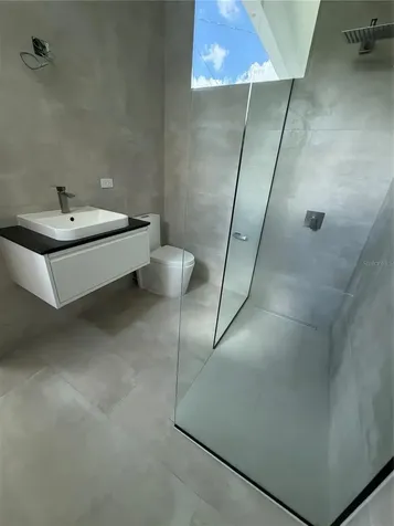 1704 Crisantemo San Juan PR 00927