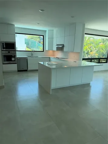 1704 Crisantemo San Juan PR 00927