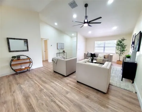 1637 Caledonia Drive Palm Harbor FL 34684
