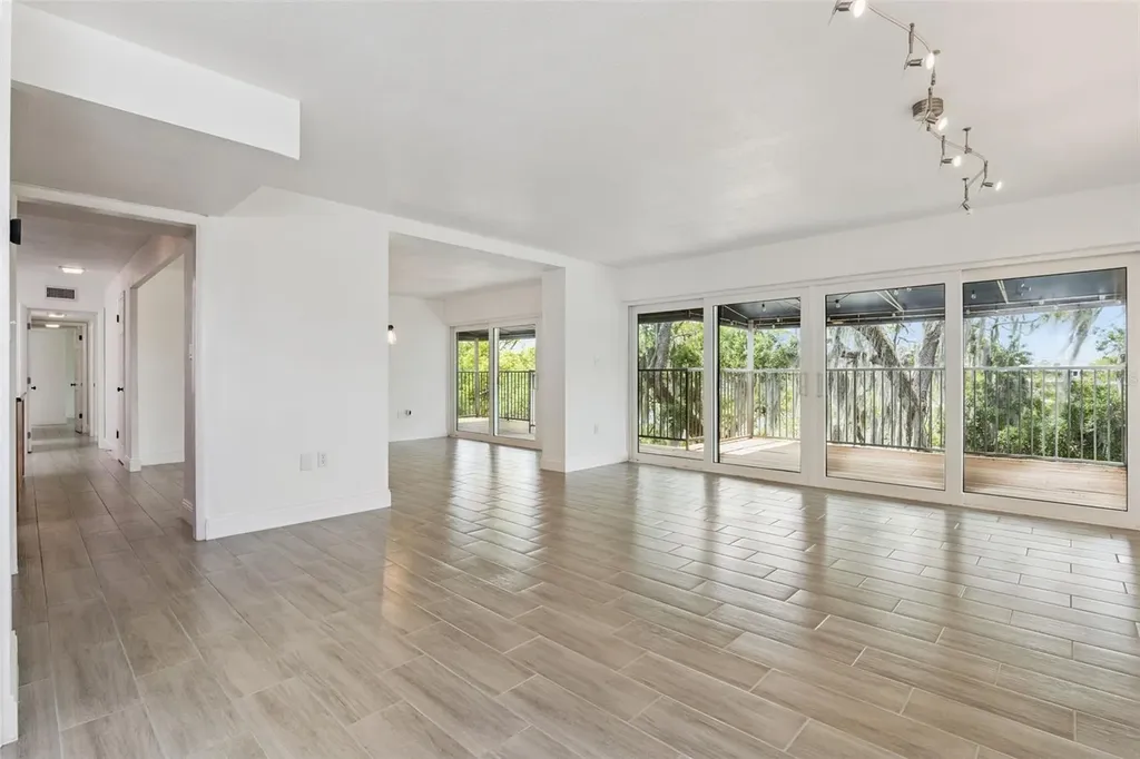 1100 Delaney Avenue Orlando FL 32806