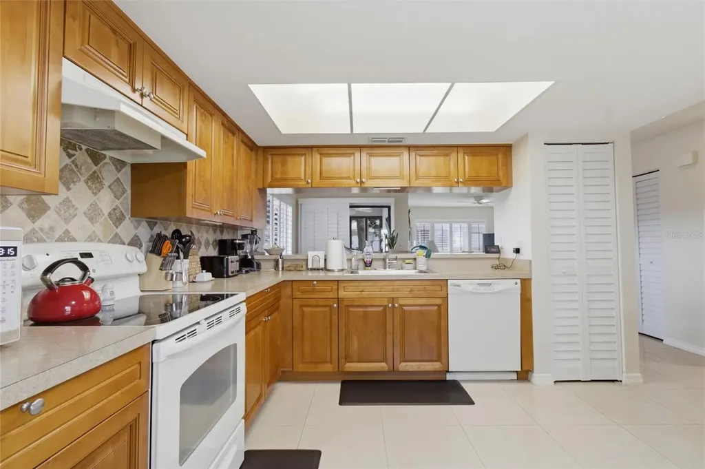 2701 Countryside Boulevard Clearwater FL 33761