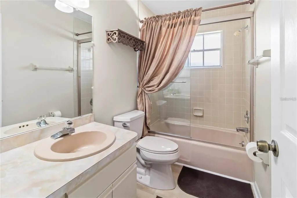 5207 88th Street W Bradenton FL 34210