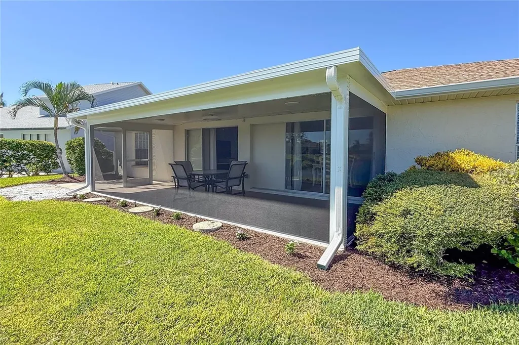 5207 88th Street W Bradenton FL 34210