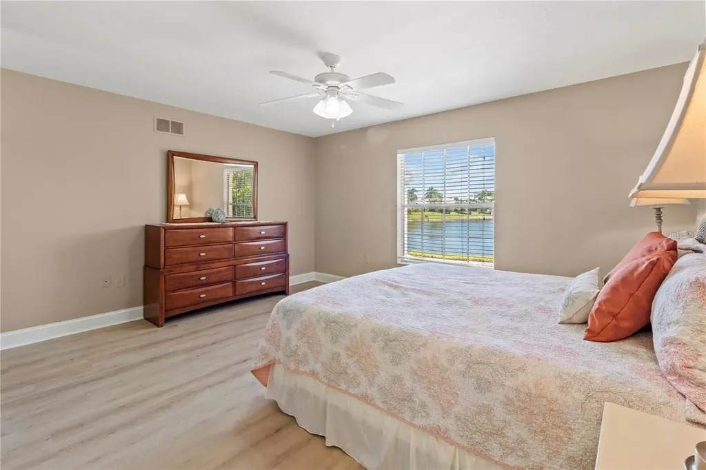 5207 88th Street W Bradenton FL 34210