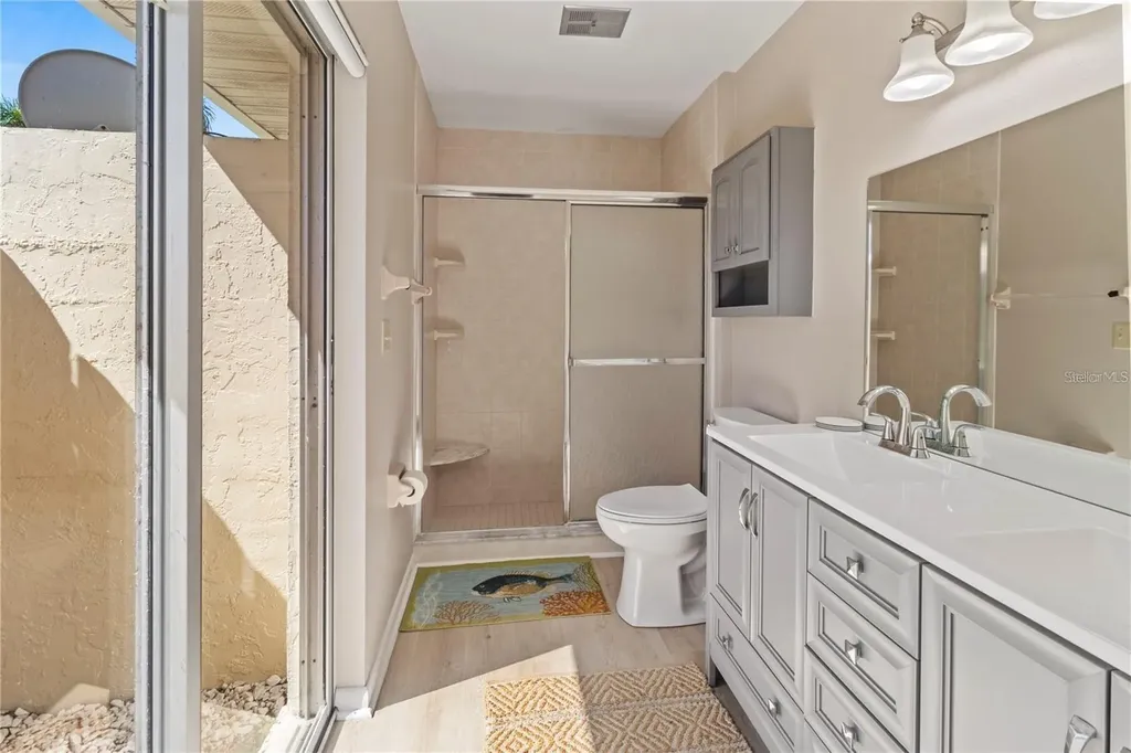5207 88th Street W Bradenton FL 34210