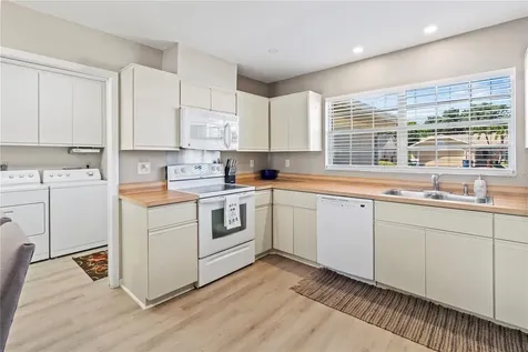 5207 88th Street W Bradenton FL 34210