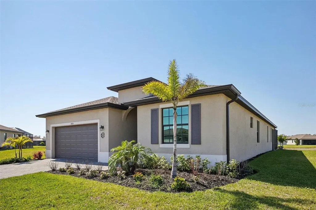 1885 Crossvine Court Port Charlotte FL 33953
